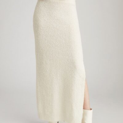 Women 525 America  | Gwen: Boucle Maxi Skirt Chalk