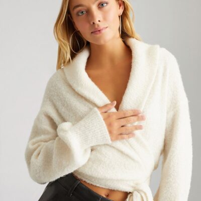 Women 525 America  | Tammy: Boucle Ballerina Wrap Top